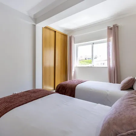 Lagos Town Lovers By Seewest Apartment