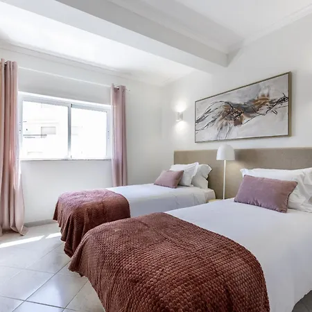 Lagos Town Lovers By Seewest Apartment *